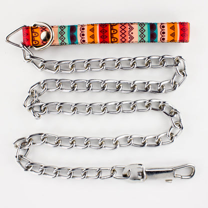 Correa Cadena: Tribal